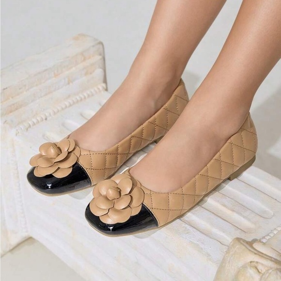 Beige and Black Women's Flats - Picture 5 of 5